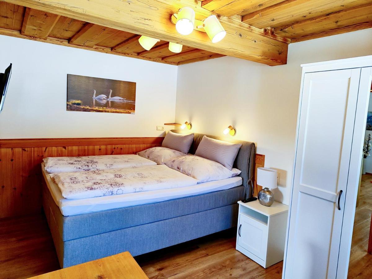 Ferienwohnung Grundlsee, Willkommen In Mami'S Ferienwohnung Exterior foto