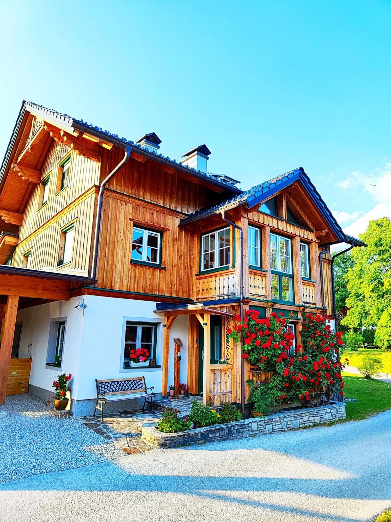 Ferienwohnung Grundlsee, Willkommen In Mami'S Ferienwohnung Exterior foto
